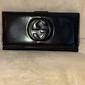 Gucci Glossy Black Leather Clutch